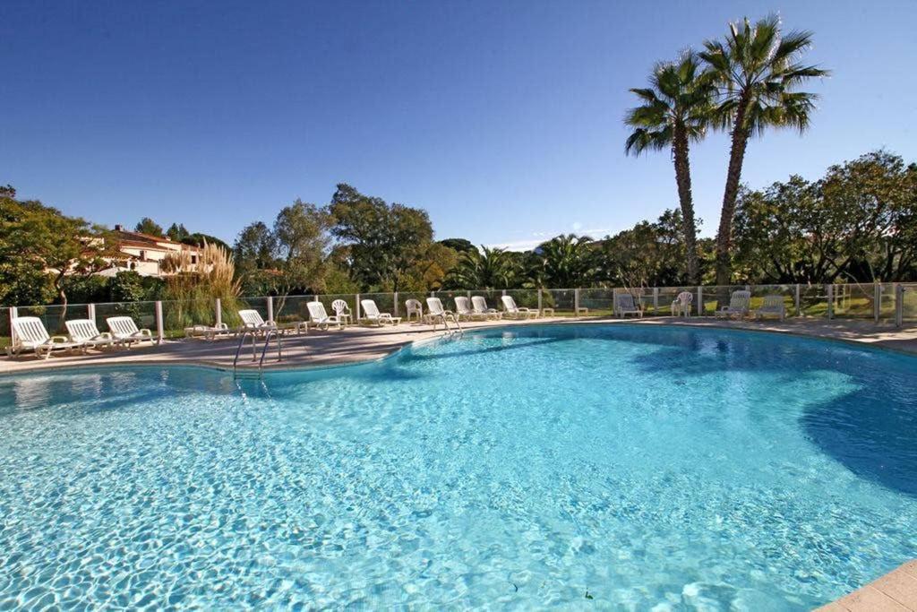 Апартаменты Riviera Golf De Barbossi Indiana Мандельё-ла-Напуль Экстерьер фото